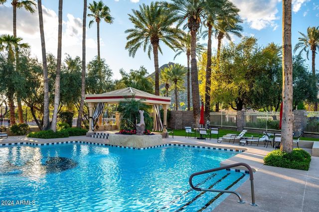 4830 N 65th Street 113, Scottsdale, AZ 85251