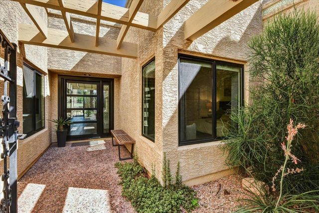 4830 N 65th Street 113, Scottsdale, AZ 85251