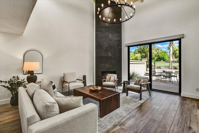 4830 N 65th Street 113, Scottsdale, AZ 85251