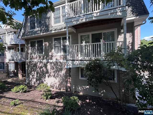 200 Central Park Place, Ramsey, NJ 07446