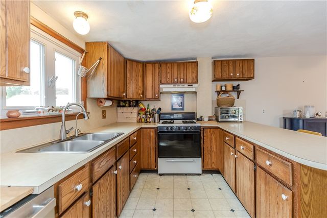 339 Beverage Hill Avenue, Pawtucket, RI 02861