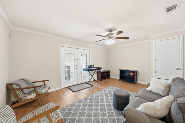 600 Bagby Avenue 7D, Waco, TX 76706