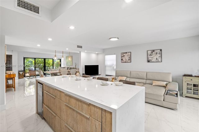 2771 NE 164th Street 12, North Miami Beach, FL 33160