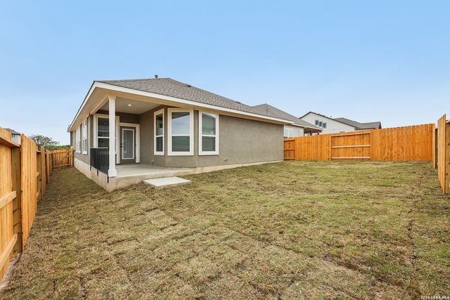 1858 Pining, New Braunfels, TX 78132