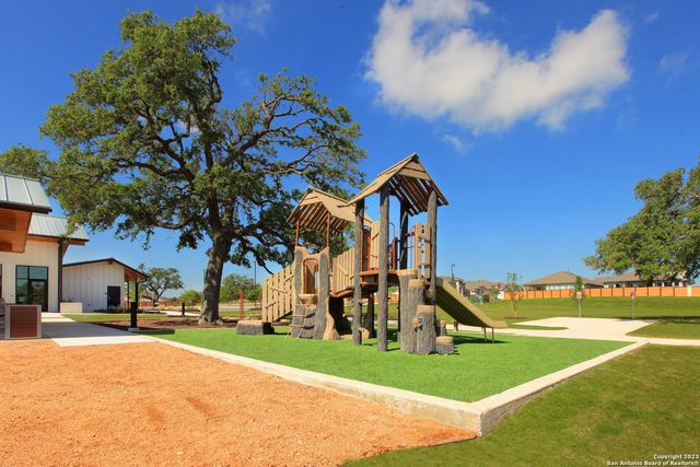 1858 Pining, New Braunfels, TX 78132