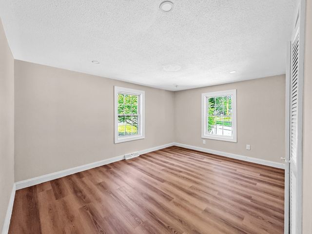 89 Goodale St, Haverhill, MA 01830