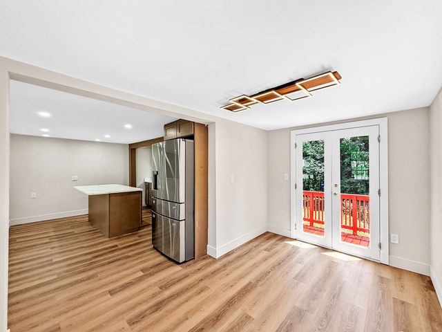 89 Goodale St, Haverhill, MA 01830