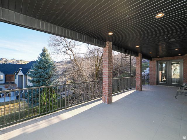515 E TANGLEWOOD LOOP, North Salt Lake, UT 84054