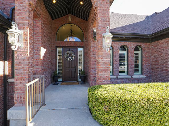 515 E TANGLEWOOD LOOP, North Salt Lake, UT 84054