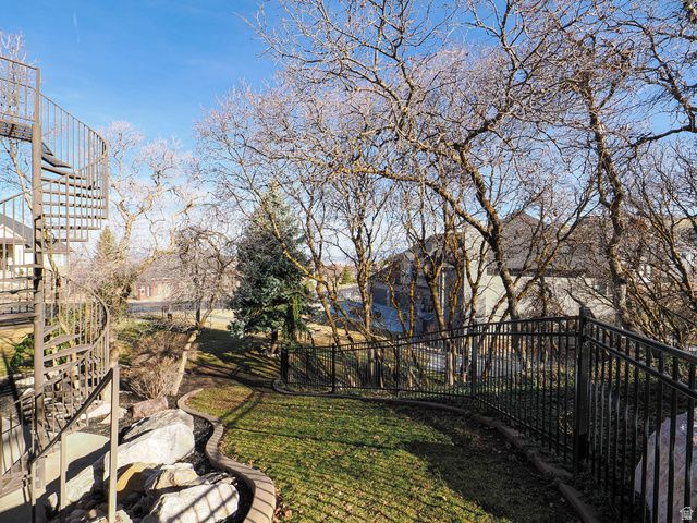 515 E TANGLEWOOD LOOP, North Salt Lake, UT 84054