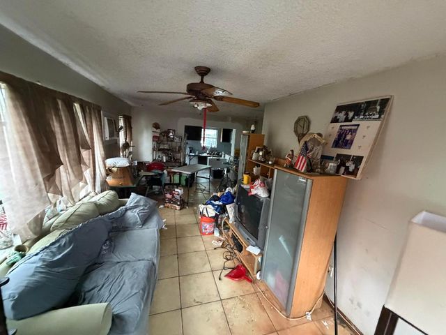 4530 SW 33rd Drive, West Park, FL 33023