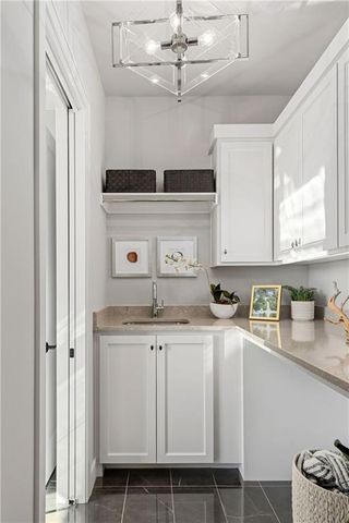 13701 W Guilford Road, Leawood, KS 66224