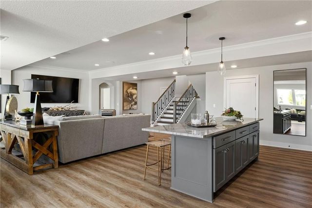 13701 W Guilford Road, Leawood, KS 66224