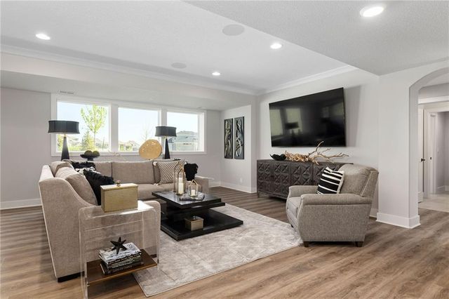 13701 W Guilford Road, Leawood, KS 66224