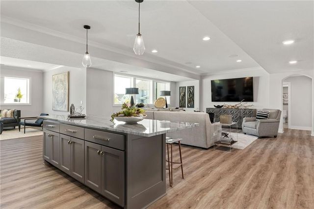 13701 W Guilford Road, Leawood, KS 66224