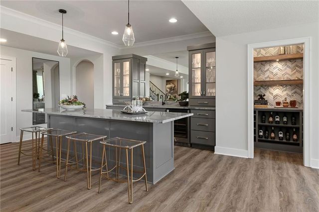 13701 W Guilford Road, Leawood, KS 66224