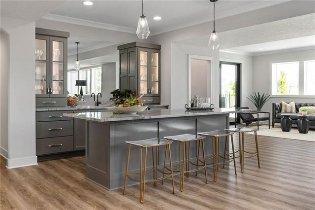 13701 W Guilford Road, Leawood, KS 66224