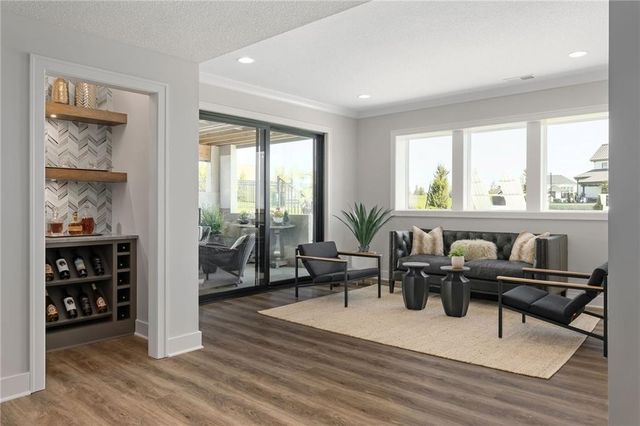 13701 W Guilford Road, Leawood, KS 66224