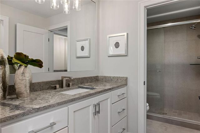 13701 W Guilford Road, Leawood, KS 66224