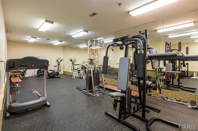 4554 Laclede Avenue 107, St Louis, MO 63108