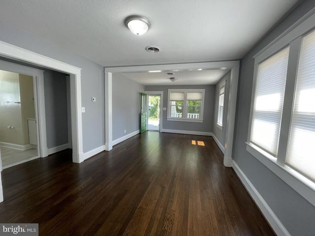 309 PROGRESS ST, Fredericksburg, VA 22401