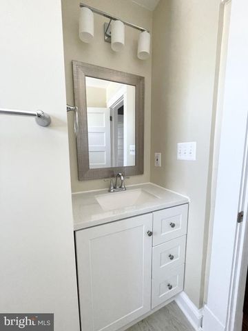 309 PROGRESS ST, Fredericksburg, VA 22401