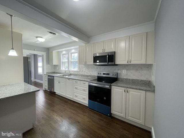 309 PROGRESS ST, Fredericksburg, VA 22401