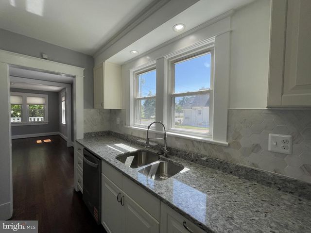 309 PROGRESS ST, Fredericksburg, VA 22401