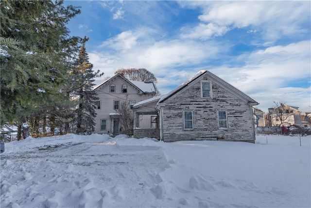 871 Douglas Avenue, Providence, RI 02908