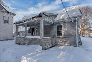 871 Douglas Avenue, Providence, RI 02908