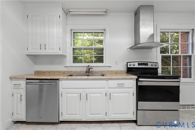 1600 Donora Ct, Henrico, VA 23229