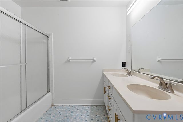 1600 Donora Ct, Henrico, VA 23229