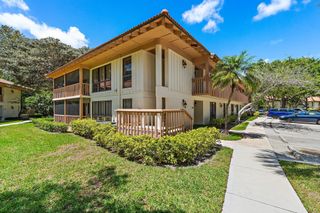 128 Brackenwood Road 128, Palm Beach Gardens, FL 33418