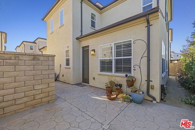 21789 Propello Drive, Santa Clarita, CA 91350