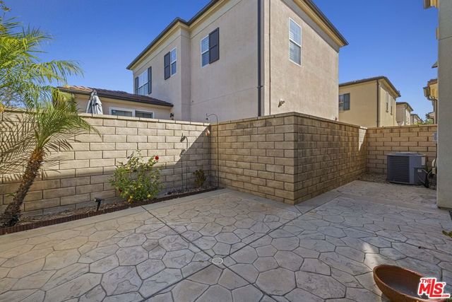 21789 Propello Drive, Santa Clarita, CA 91350