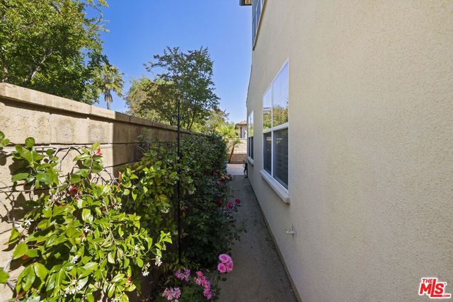 21789 Propello Drive, Santa Clarita, CA 91350