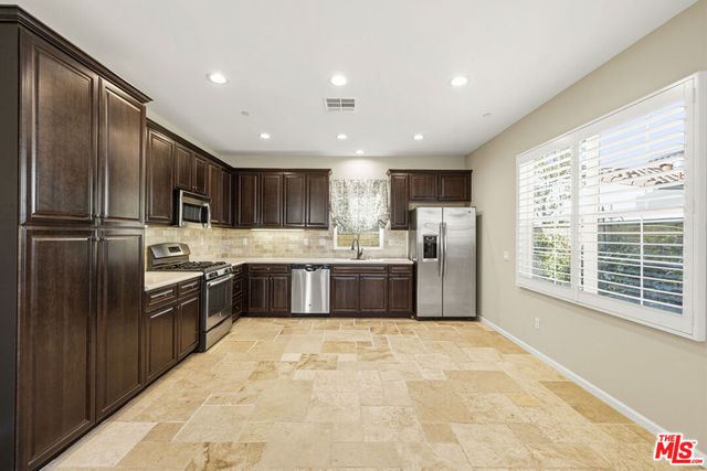 21789 Propello Drive, Santa Clarita, CA 91350