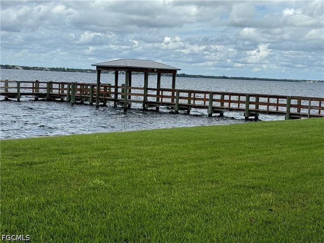 3225 E Riverside DR 54E, Fort Myers, FL 33916