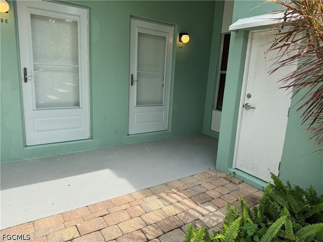 3225 E Riverside DR 54E, Fort Myers, FL 33916