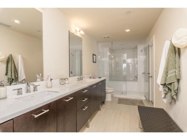 603 Davis ST 902, Austin, TX 78701