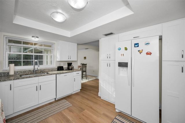 817 RIVERSIDE DRIVE, Tarpon Springs, FL 34689