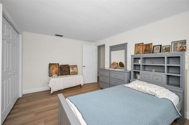 817 RIVERSIDE DRIVE, Tarpon Springs, FL 34689