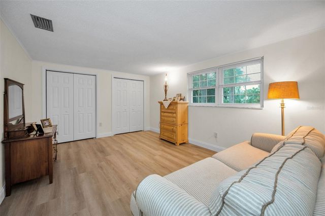 817 RIVERSIDE DRIVE, Tarpon Springs, FL 34689