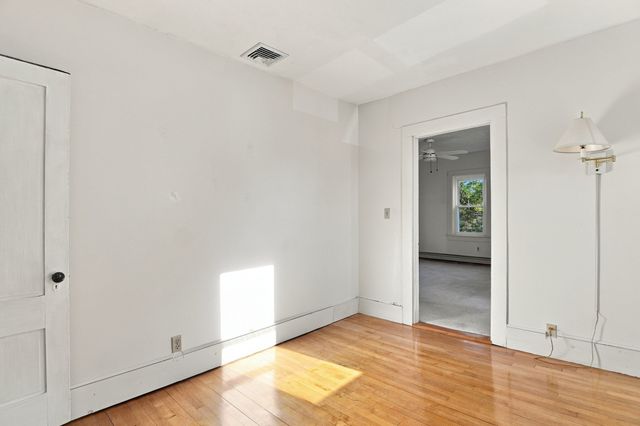 170 Park Ave, Bridgewater, MA 02324