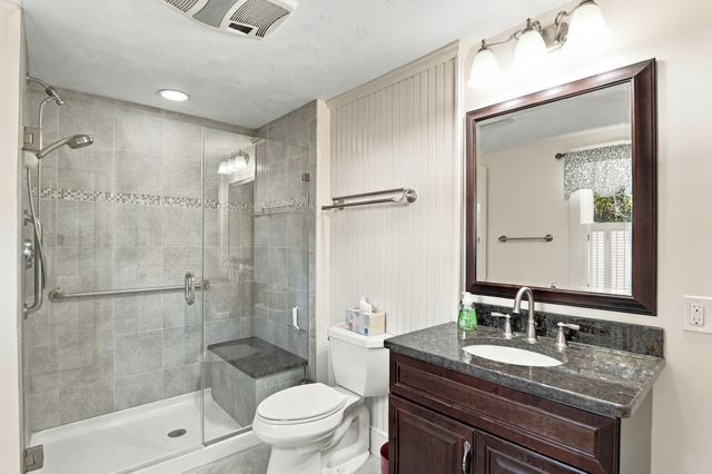 170 Park Ave, Bridgewater, MA 02324