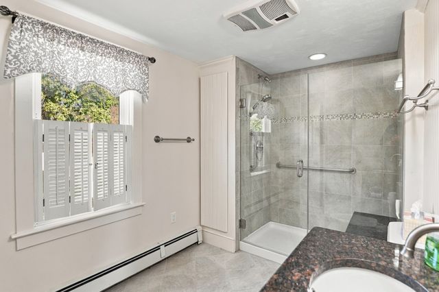 170 Park Ave, Bridgewater, MA 02324