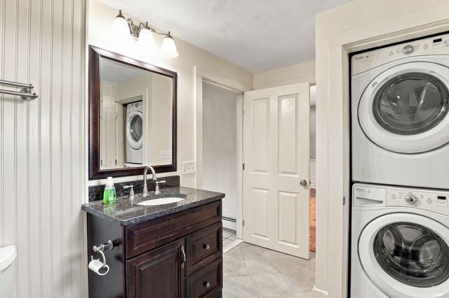 170 Park Ave, Bridgewater, MA 02324