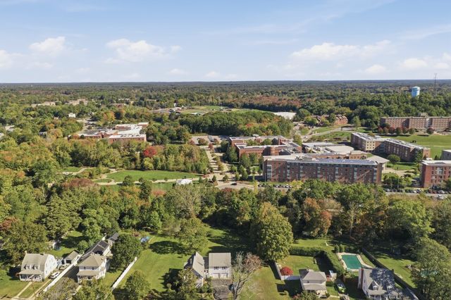 170 Park Ave, Bridgewater, MA 02324