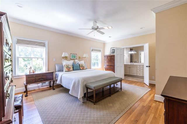 429 Valley Brook Drive NE, Atlanta, GA 30342