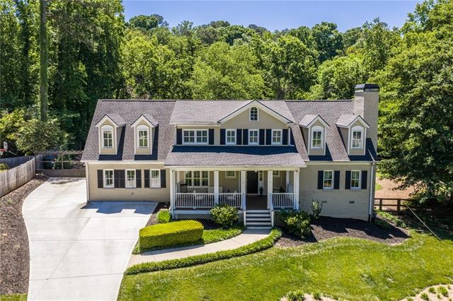 429 Valley Brook Drive NE, Atlanta, GA 30342